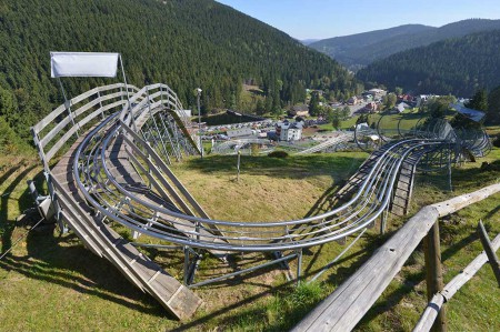 relaxpark-pec-bobova-draha-a-prolezacky-lemurie